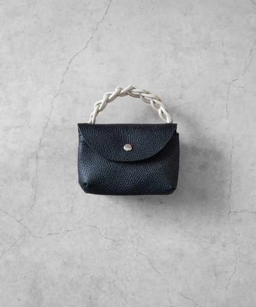 SENTI（センティ） ポーチ 「 」SHRINK LEATHER CHAIN HANDLE POUCH