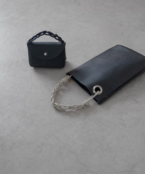 SENTI（センティ） ポーチ 「 」SHRINK LEATHER CHAIN HANDLE POUCH