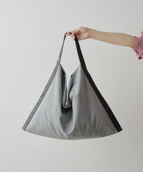 ear PAPILLONNER（イア パピヨネ） トートバッグ 「kawa-kawa(カワカワ