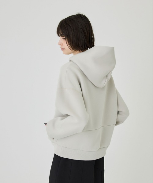 【美品】UNITED TOKYO フラットシーマグランドパーカー　ホワイト UNITED TOKYO パーカー フラットシーマグランドパーカー