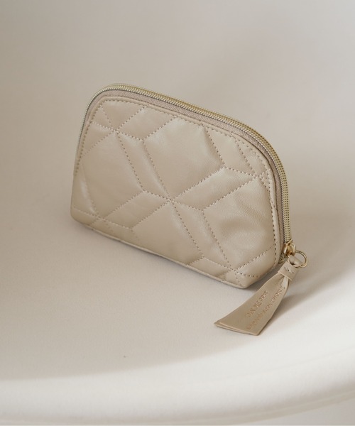 CHANEL ノベルティ　ポーチ　キルティングレザー 楽天市場】キルティング（ブランドシャネル）（化粧ポーチ