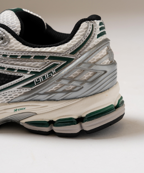 New Balance（ニューバランス） スニーカー M1906REU メンズ