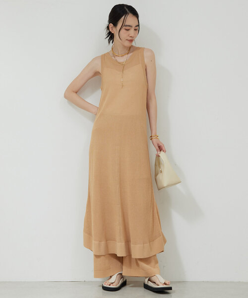 GALLARDAGALANTE Vカットフレアーワンピース
