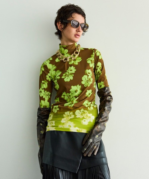 MAISON SPECIAL（メゾンスペシャル） tシャツ Gradient Turtle Flower