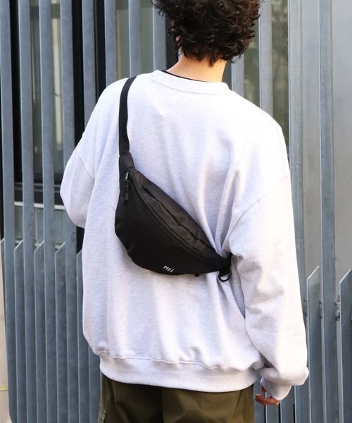 MEI（メイ） ウエストポーチ 「MEI/メイ」STANDARD MOON SHOULDER/ロゴ