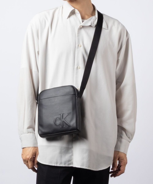 Calvin Klein（カルバン・クライン） ショルダーバッグ BOLD CK 