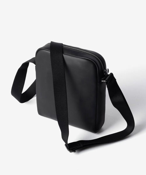 Calvin Klein（カルバン・クライン） ショルダーバッグ BOLD CK