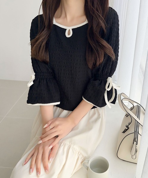 mily bilet tシャツ 「mily bilet」主役の一枚。贅沢ディティールで