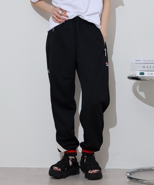 FILA HERITAGE（フィラヘリテージ） スマホショルダー パンツ FILA