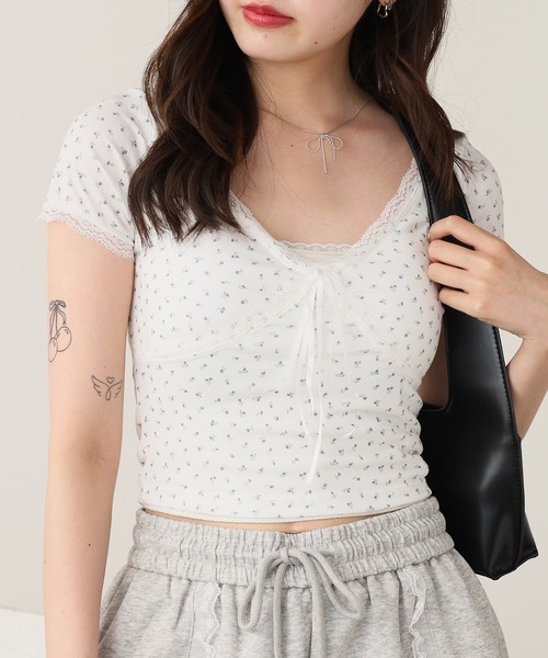 ROOP TOKYO tシャツ Flower Design Cross Lace Top / フラワーデザイン