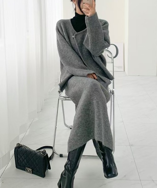 セットアップ ワンポイントボタンニットカーディガンセットアップ