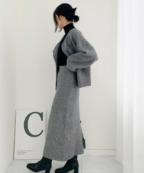 セットアップ ワンポイントボタンニットカーディガンセットアップ