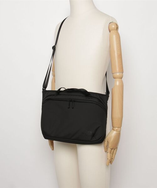 ただてる THE NORTH FACE Shuttle Shoulder THE NORTH FACE（ザ ノースフェイス） ノースフェイス ショルダー