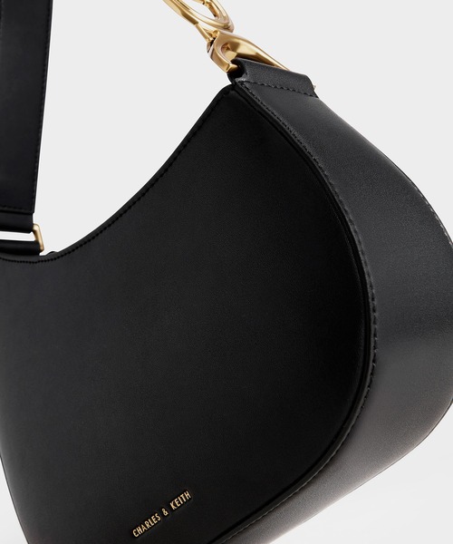 チャールズアンドキース ショルダーバッグ ハンドバッグ 2way 合皮 ブラック CHARLES & KEITH トップハンドルストラクチャーバッグ 【再入荷