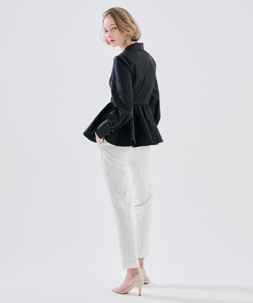 TWILL ラウンドペプラムボリュームブラウス twill ラウンドペプラムボリュームブラウス - メルカリ