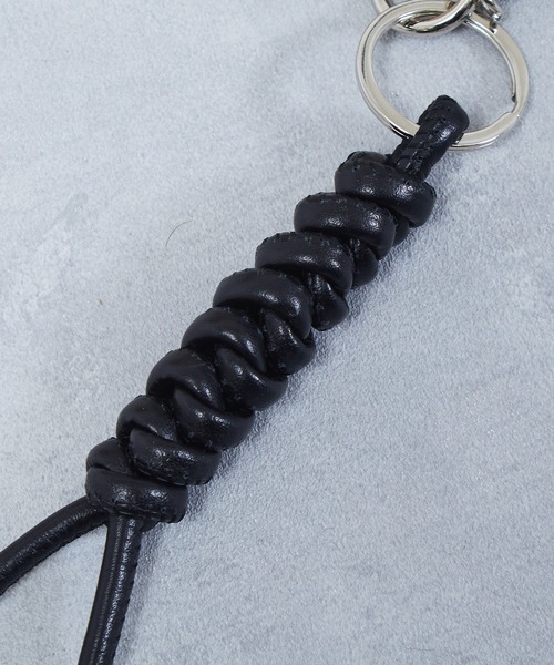And A キーホルダー ITTI イッチ / CRISTY SNAKEKNOT CHARM