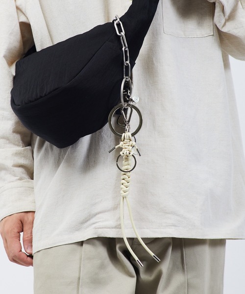 ITTI CRISTY SNAKE KNOT レザー キーホルダー CRISTY SNAKE KNOT CHARM / STCOW (クリスティスネークノット