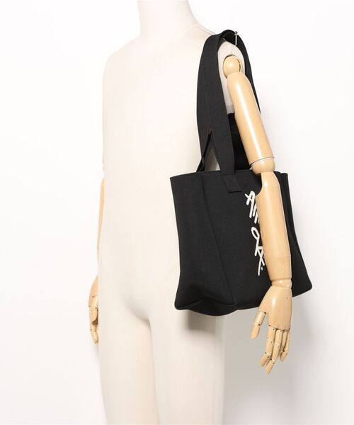 ALLSAINTS（オールセインツ） トートバッグ IZZY SPRAY M TOTE