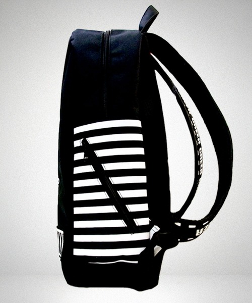 CHEER（チアー） デイバック リュック ロゴテープラインデザイン