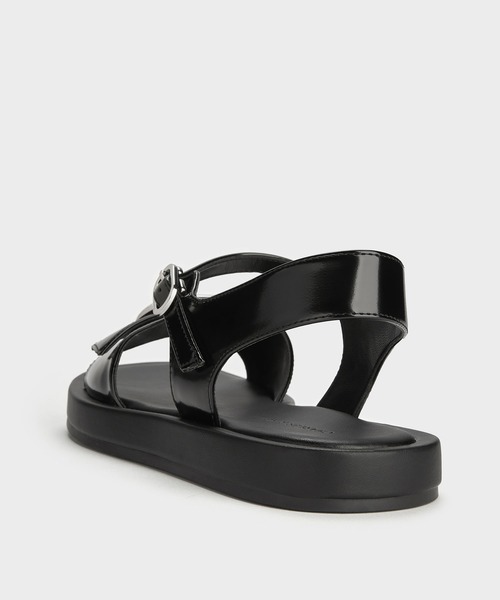 CHARLES ＆ KEITH（チャールズ&キース） サンダル バックル フラット