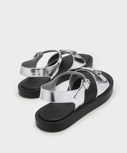 CHARLES＆kEITHサンダル CHARLES ＆ KEITH サンダル ホースビット チャームサンダル