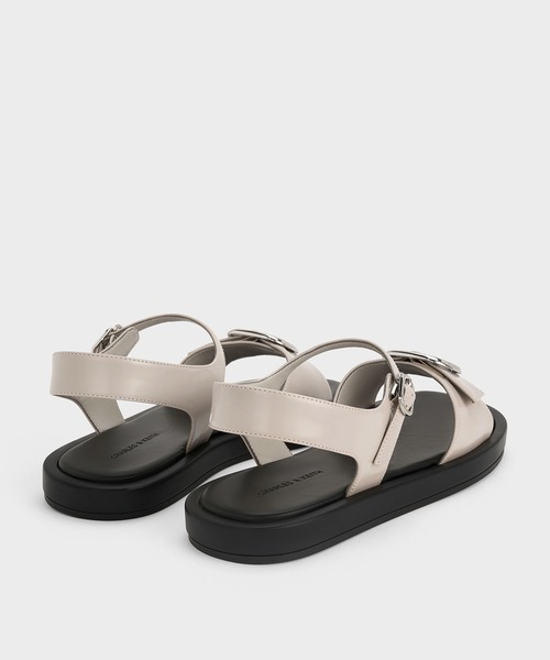台湾 CHARLES&KEITH Joan フラットフォーム サンダル CHARLES ＆ KEITH サンダル バックル フラットフォームサンダル