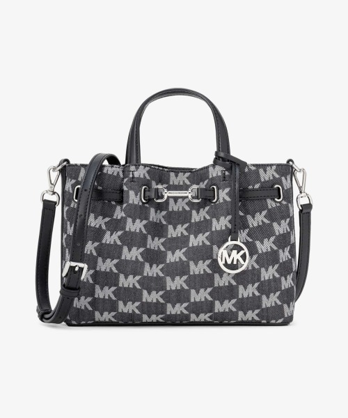 LOEWEのフリマアイテム一覧 オールドロエベ ユニセックス スカーフ柄