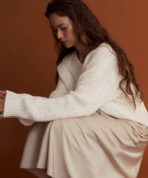 titivate（ティティベイト） Vネックニット M イエロー レディース