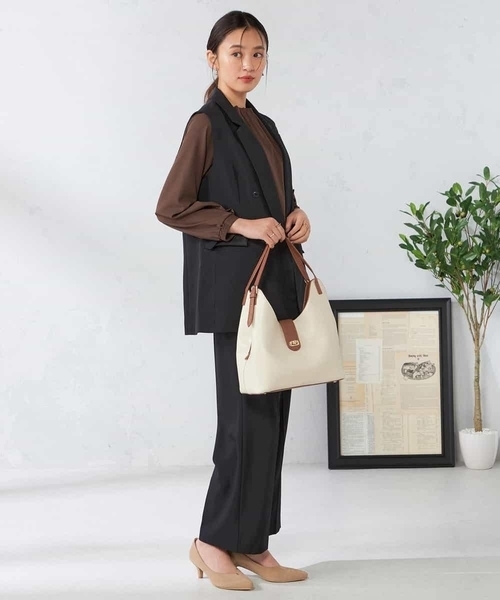 a.v.v（アー・ヴェ・ヴェ） パンツ 「洗える/イージーケア/吸水速乾