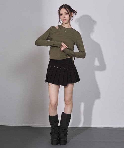 ENVYM♥︎トライアングルトップス ENVYM（アンビー） tシャツ ショルダーオープントップス レディース