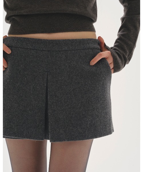 パンツ TODAYFUL Box Wool Shortpants BLACK 36 TODAYFUL（トゥデイフル）の「Box Wool Shortpants（その他パンツ