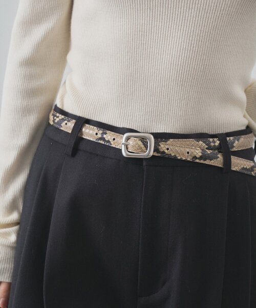 Whim Gazette（ウィム ガゼット） ベルト 「Hoaw.」型押しパイソン