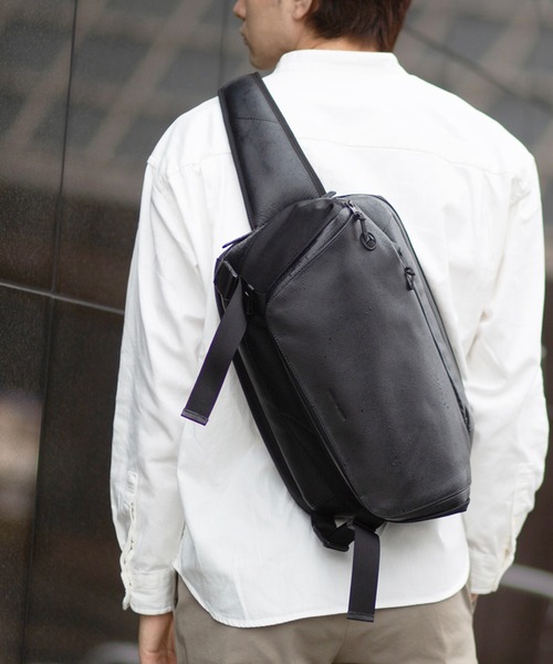 BROSKI AND SUPPLY（ブロスキーアンドサプライ） メッセンジャーバッグ