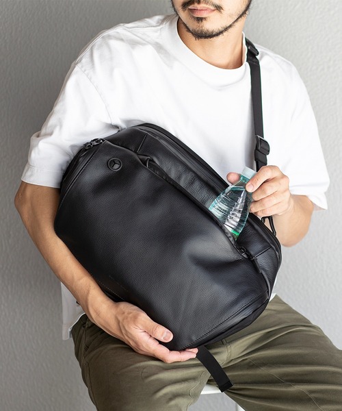 BROSKI AND SUPPLY（ブロスキーアンドサプライ） メッセンジャーバッグ