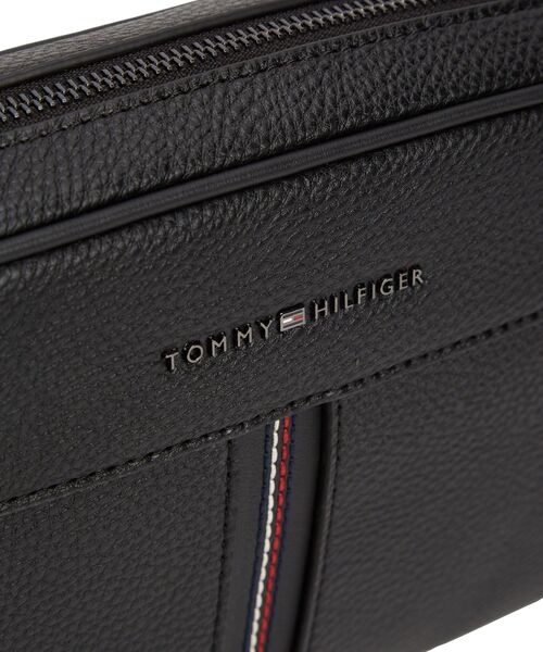 TOMMY HILFIGER(トミー・ヒルフィガー) ポーチ セントラルポーチ TOMMY HILFIGER(トミー・ヒルフィガー) ポーチ セントラルポーチ
