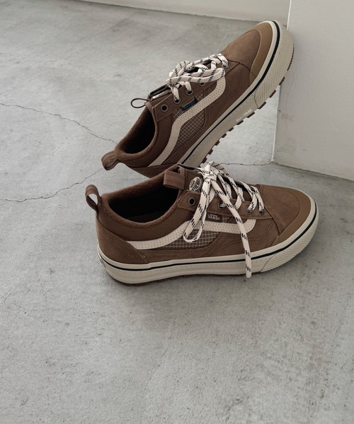 「VANS」 ローカットスニーカー 9.5 ブラウン レディースの画像