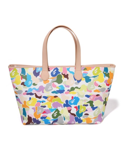 A BATHING APE アベイシングエイプ　マルチカラー　トートバッグ　レア A BATHING APE（アベイシングエイプ） トートバッグ MULTI CAMO TOTE