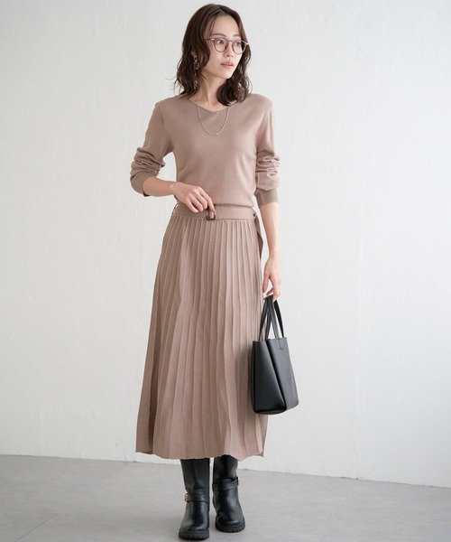 NEW COLORFUL BASICS 4 – isseymiyake.com