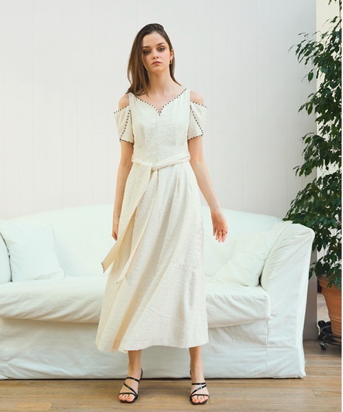 【新品未使用】ERADIE エラディエ ワンピース ERADIE ワンピース Heart neck bead trim one-piece ハート