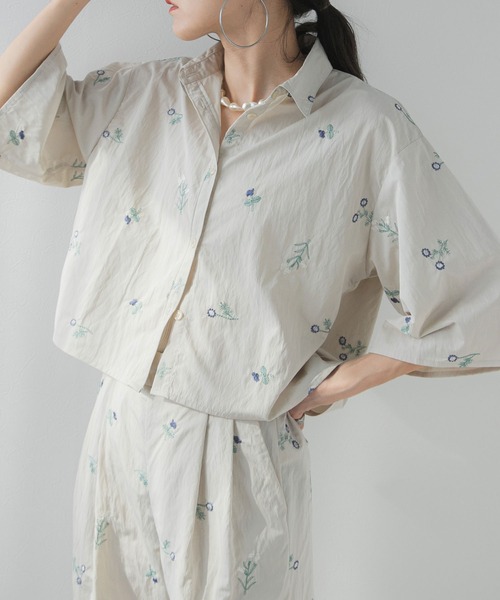 ブラウス シャツ TNタフタ花柄刺繍ハーフスリーブブラウス レディース ◎再入荷◎【2025新作】T/Nタフタ 花柄刺繍 ハーフスリーブ
