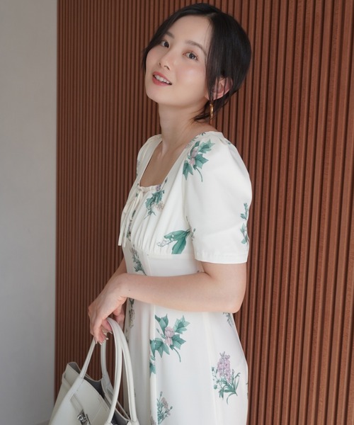 eimy istoire ワンピース ボタニカルフラワーハーフスリーブ