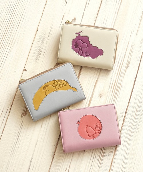 スヌーピー♡ SNOOPY（スヌーピー） 財布 PEANUTS ピーナッツ 二つ折り財布 フルーツ
