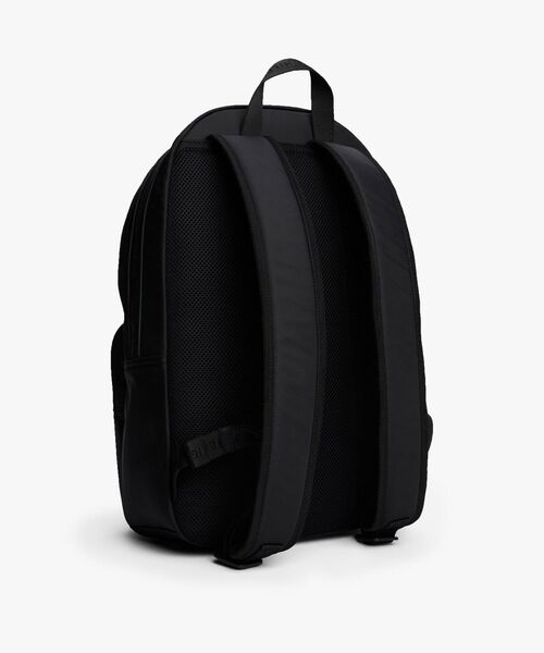 TOMMY HILFIGER（トミー・ヒルフィガー） デイバック リュック