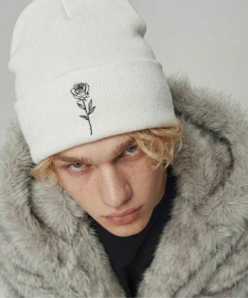 VIBGYOR ニット帽 ニットキャップ 「IZU」 ワンポイントローズ刺繍