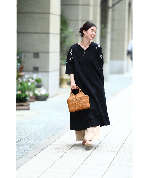 絶対一番安い ワンピース 常夏のリゾート旅へ 肩リーフレースのリネンワンピース Precisionboard Com