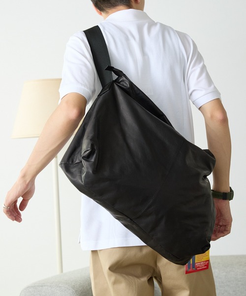 MR.OLIVE（ミスターオリーブ） ショルダーバッグ WATER PROOF LIGHT