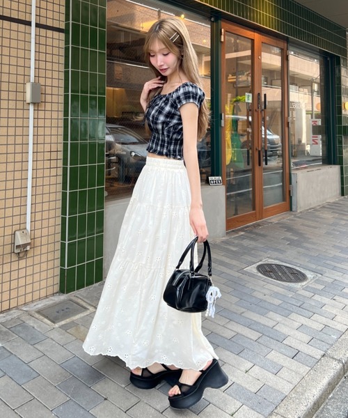 Loueme スカート フラワー刺繍コットンレースティアードスカート