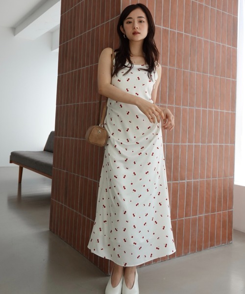 eimy istoire cherry patternキャミワンピース eimy istoire ワンピース cherry patternキャミワンピース
