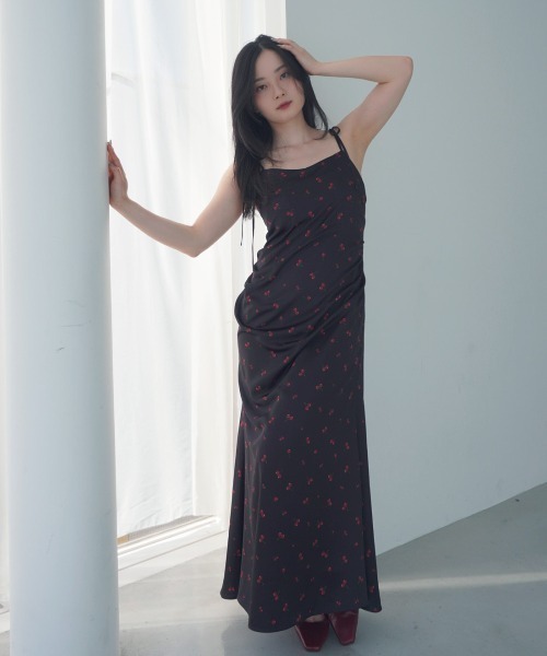 eimy istoire ワンピース cherry patternキャミワンピース