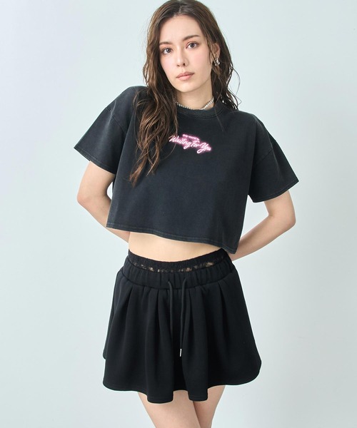 ANAP（アナップ） tシャツ クロップド ネオンロゴ Tシャツ レディース